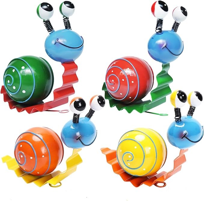 Cruis Cuka Metal Yard Art Cute Snails Garden Decor for Outside Lawn Ornaments Patio Outdoor Decorations - Set of 4(Yellow,Orange,Green,Red)