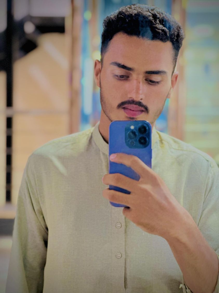 Waqas Royal Collection